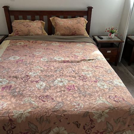 Guest Suite - Cosy Place In The Wattle Downs Auckland Buitenkant foto