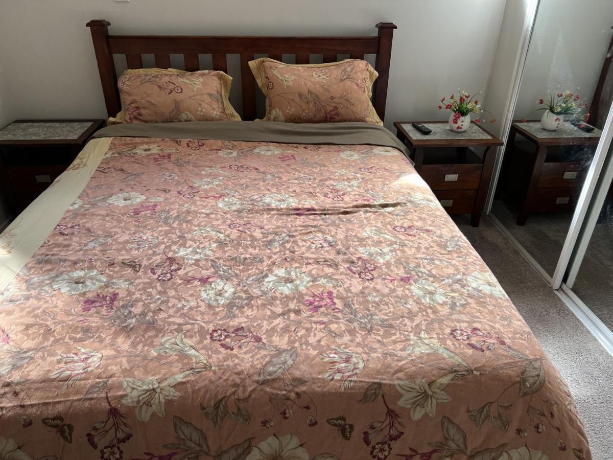 Guest Suite - Cosy Place In The Wattle Downs Auckland Buitenkant foto