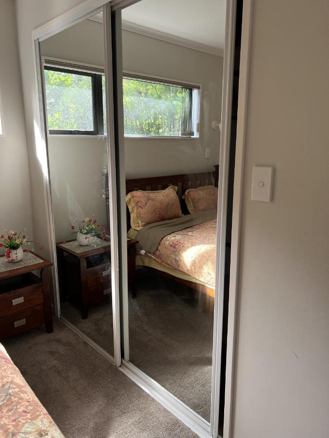 Guest Suite - Cosy Place In The Wattle Downs Auckland Buitenkant foto